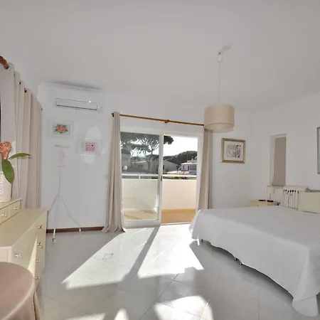 Charming Villa, Private Pool, Walking Distance To Centre, Free Ac Wifi Quarteira