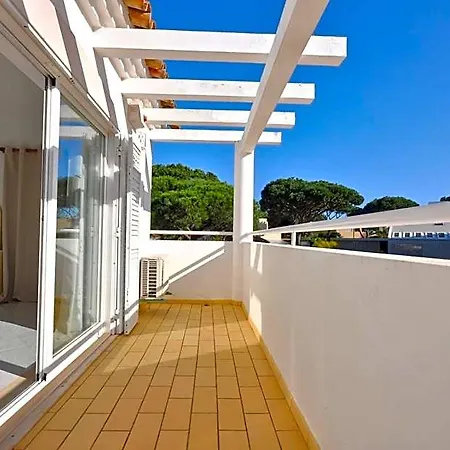 Charming Villa, Private Pool, Walking Distance To Centre, Free Ac Wifi Βίλα Quarteira