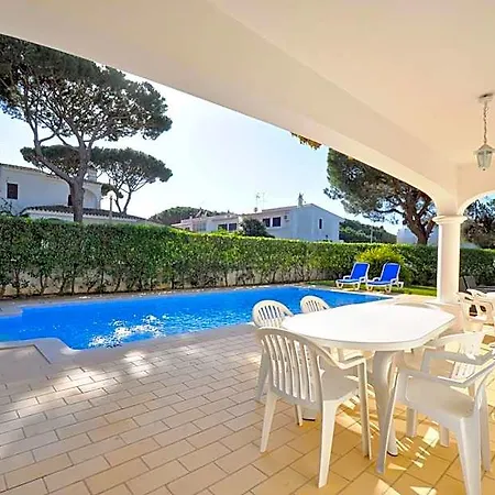 Charming Villa, Private Pool, Walking Distance To Centre, Free Ac Wifi Quarteira