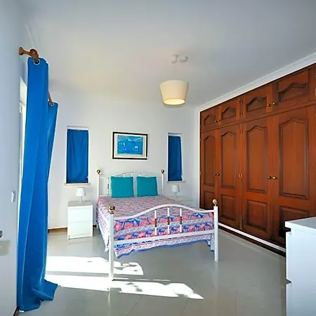 Charming Villa, Private Pool, Walking Distance To Centre, Free Ac Wifi Βίλα Quarteira