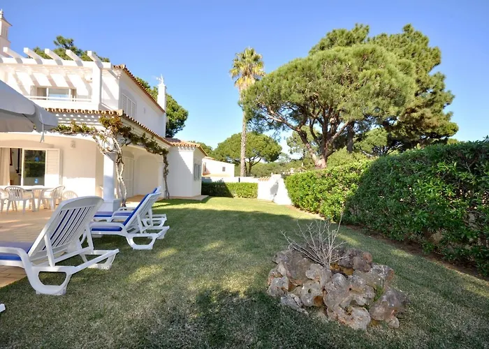 Charming Villa, Private Pool, Walking Distance To Centre, Free Ac Wifi Villa