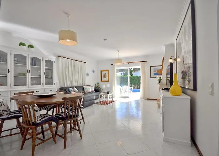 Villa Charming Villa, Private Pool, Walking Distance To Centre, Free Ac Wifi