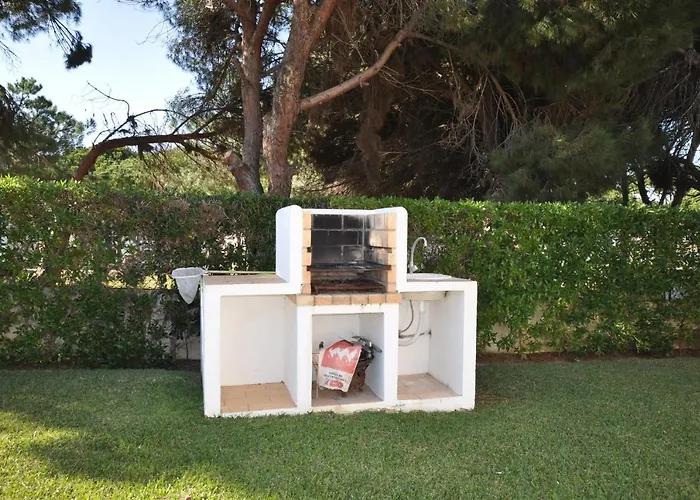 Charming Villa, Private Pool, Walking Distance To Centre, Free Ac Wifi Villa